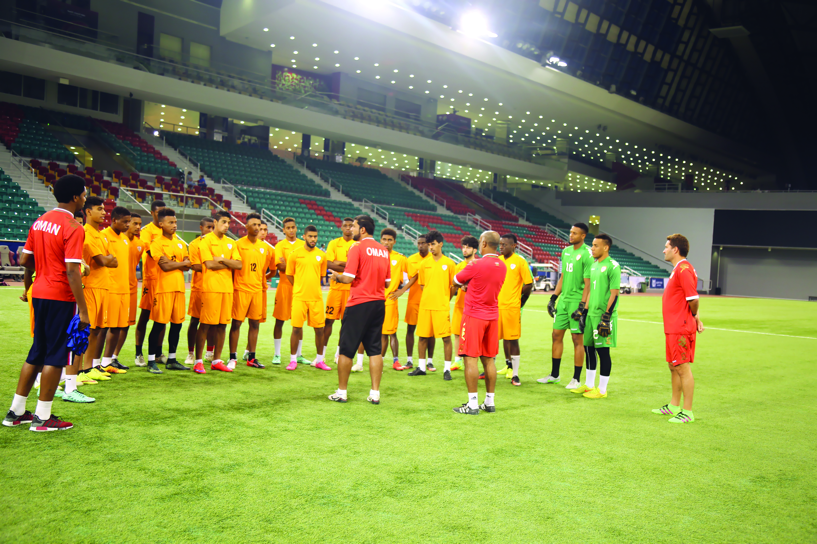 الأحمر الأولمبي يطير إلى باكو.. الجمعة