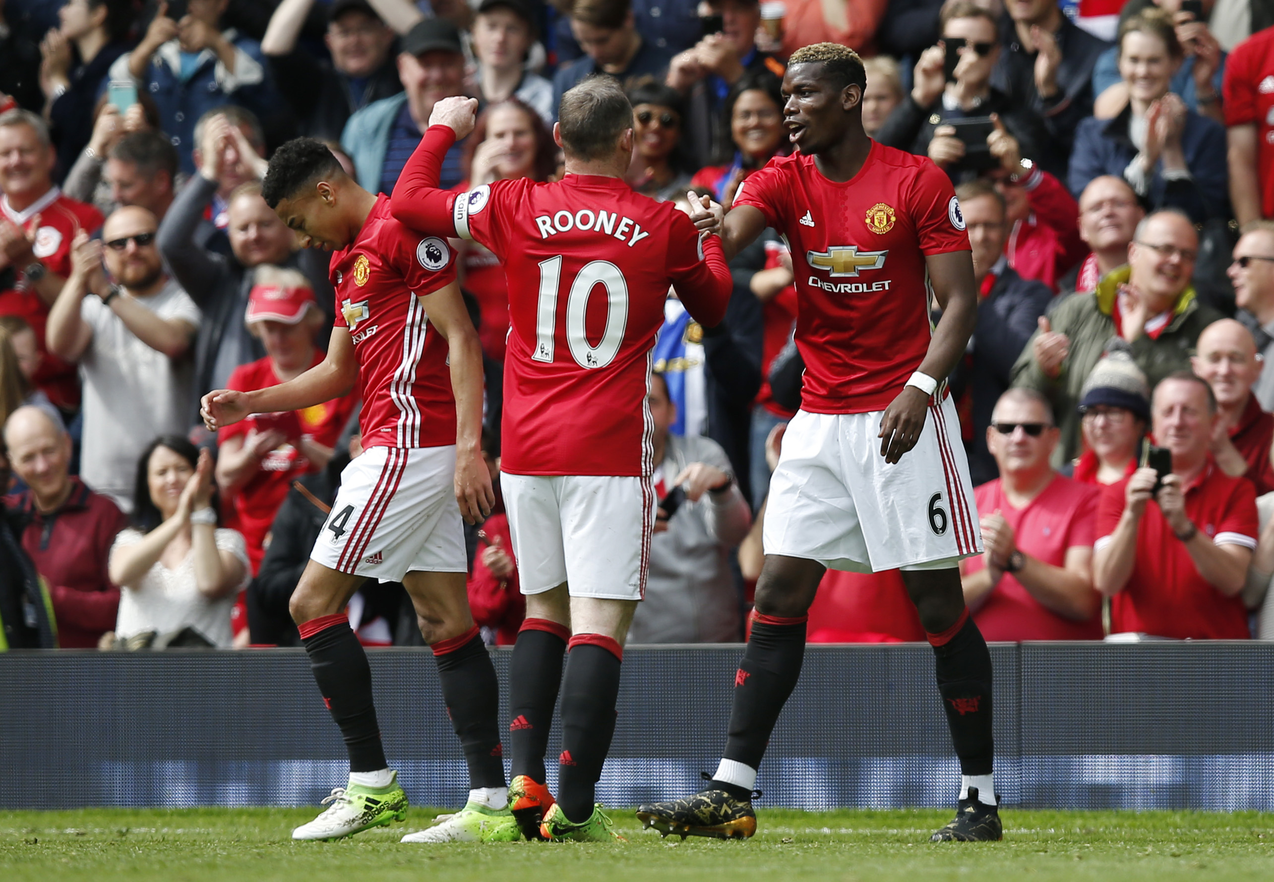 Football: Classy Pogba inspires Man United to win over Crystal Palace