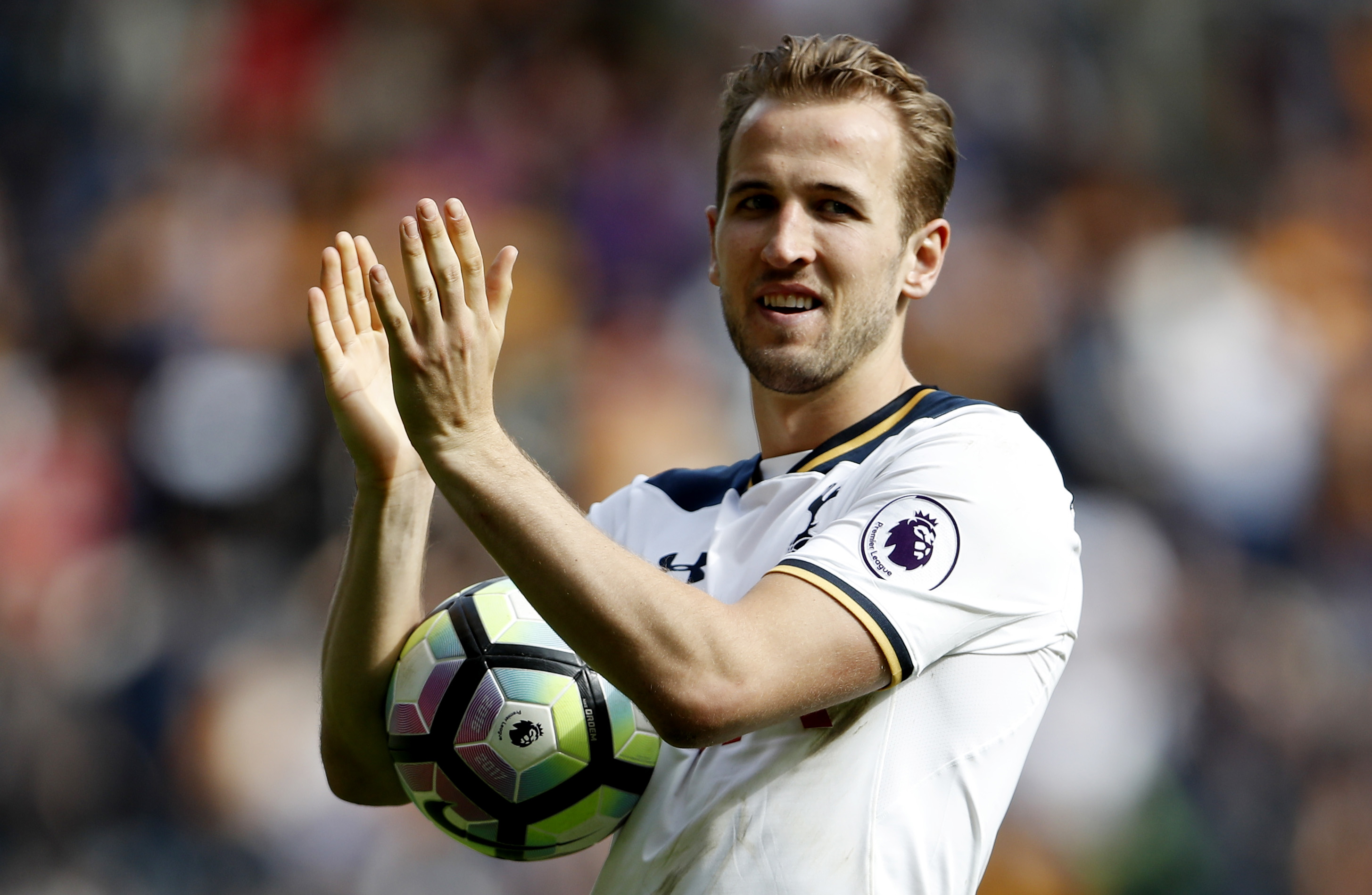 Football: Tottenham's Kane wins Golden Boot in 7-1 romp