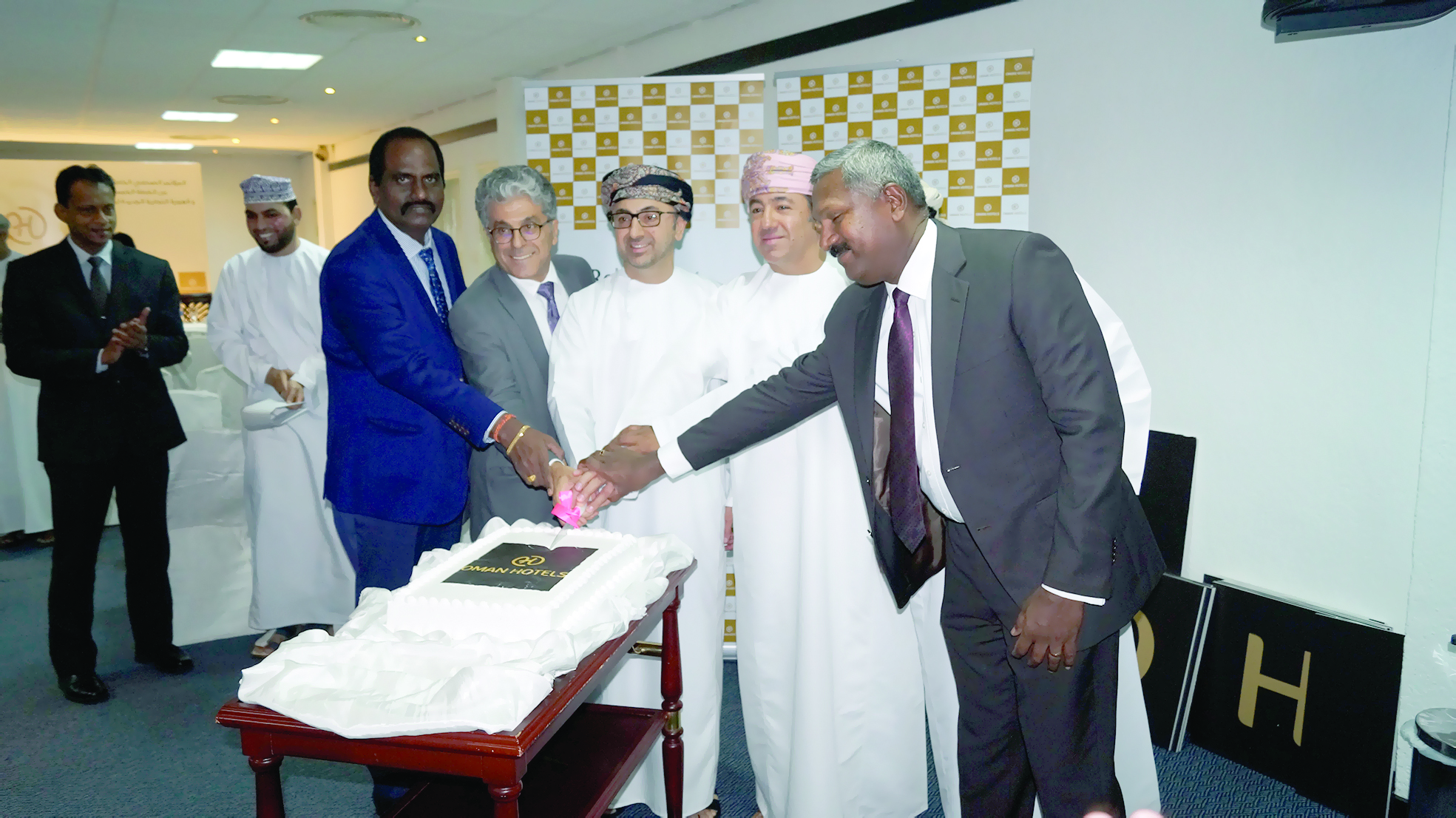 "فنادق عمان" تنوي استثمار 100 مليون ريال عماني