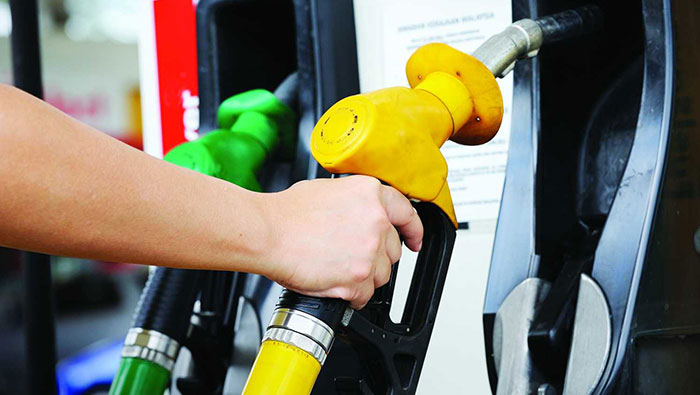 Two fuel station workers arrested for cheating customer in Oman