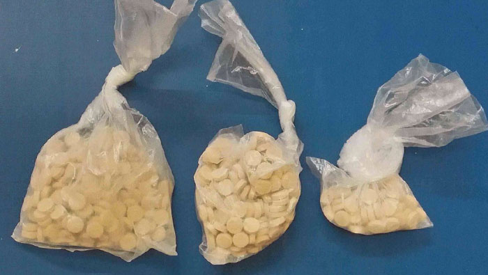 Two arrested for possessing narcotics in Oman