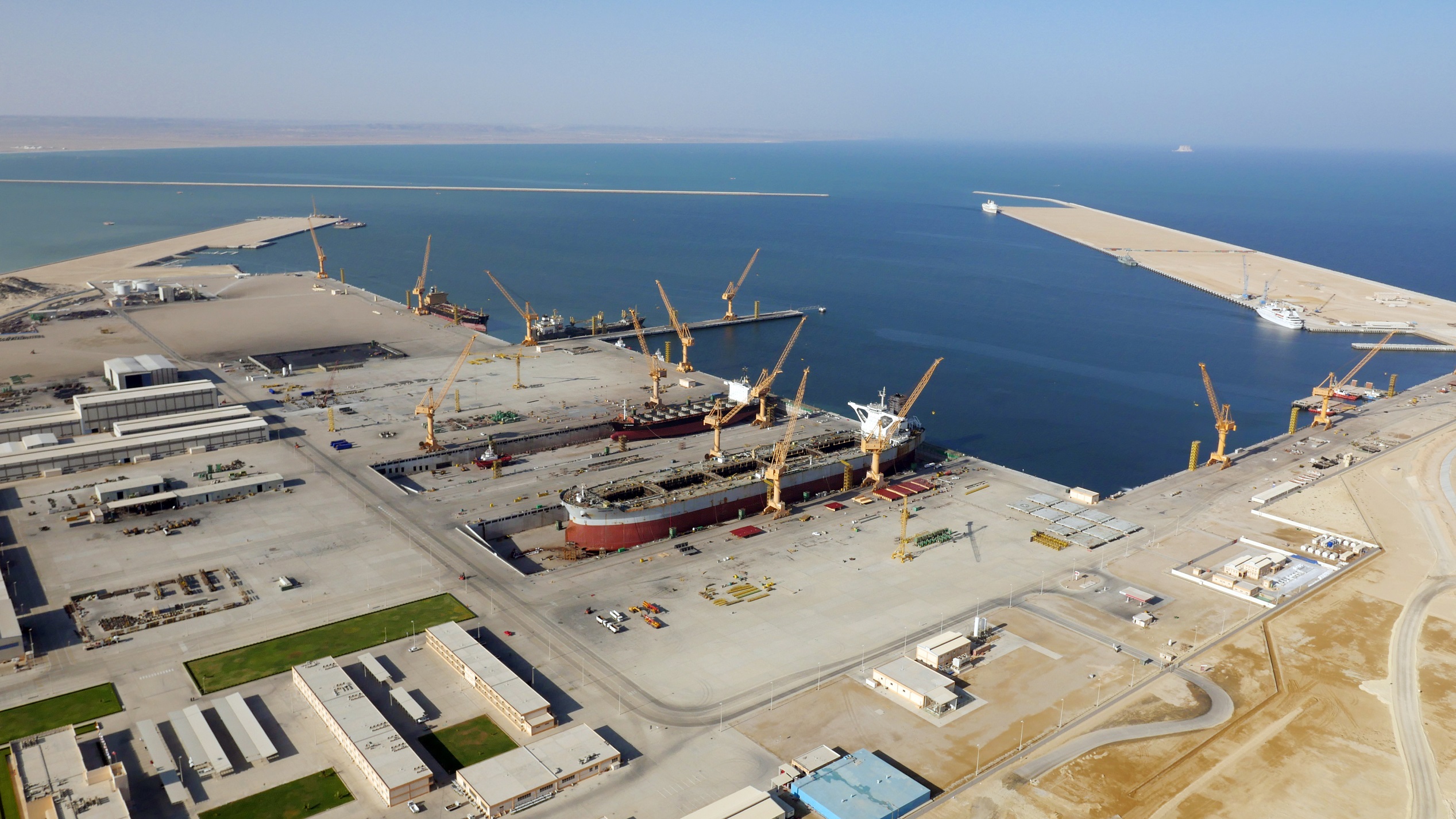 Oman Wanfang plans OMR400m infrastructure investment in Duqm