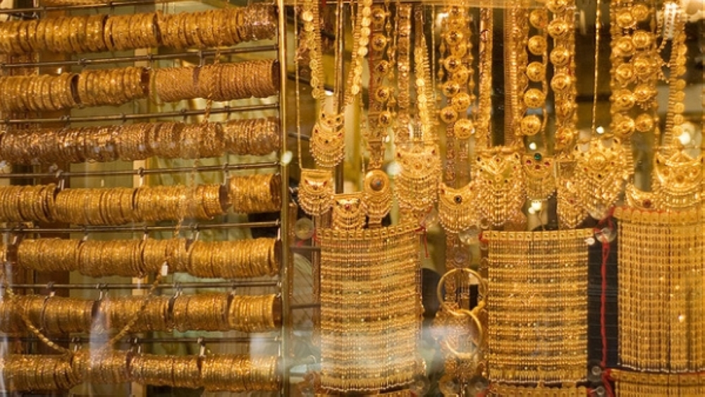 Sales surge despite gold price rise in Oman