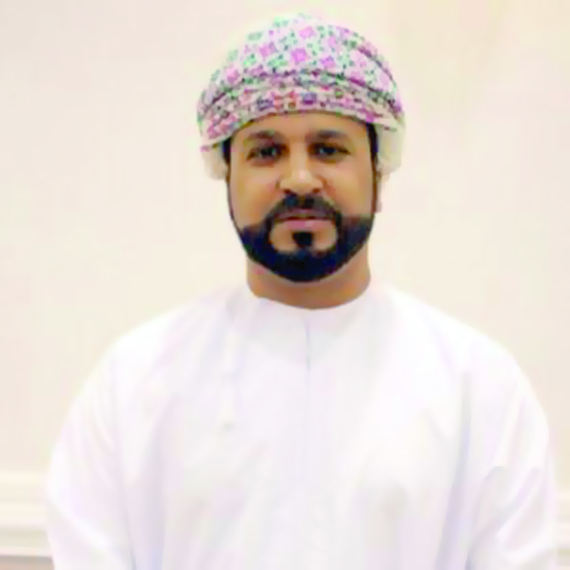 «روابط أنديتنا» 

ضعف الخدمات وانخفاض المستوى الفني أبرز عوامل الغياب
تضع حلولاً لغياب الجماهير عن دورينا