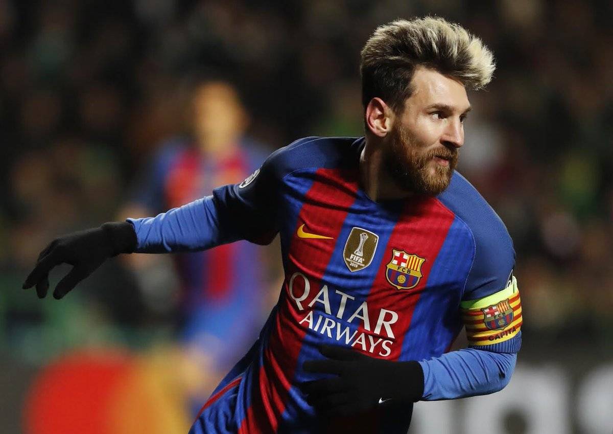 عقد ميسي الجديد مع برشلونة جاهز والإعلان الرسمي بعد عودته من الإجازة