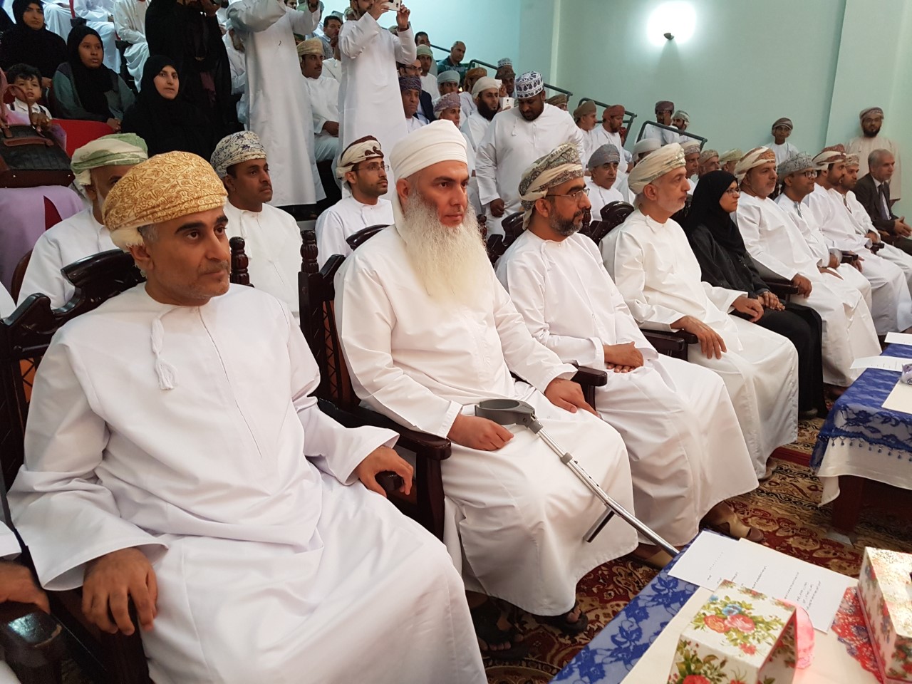 السلطنة تحتفل بيوم اليتيم الإسلامي بولاية السيب