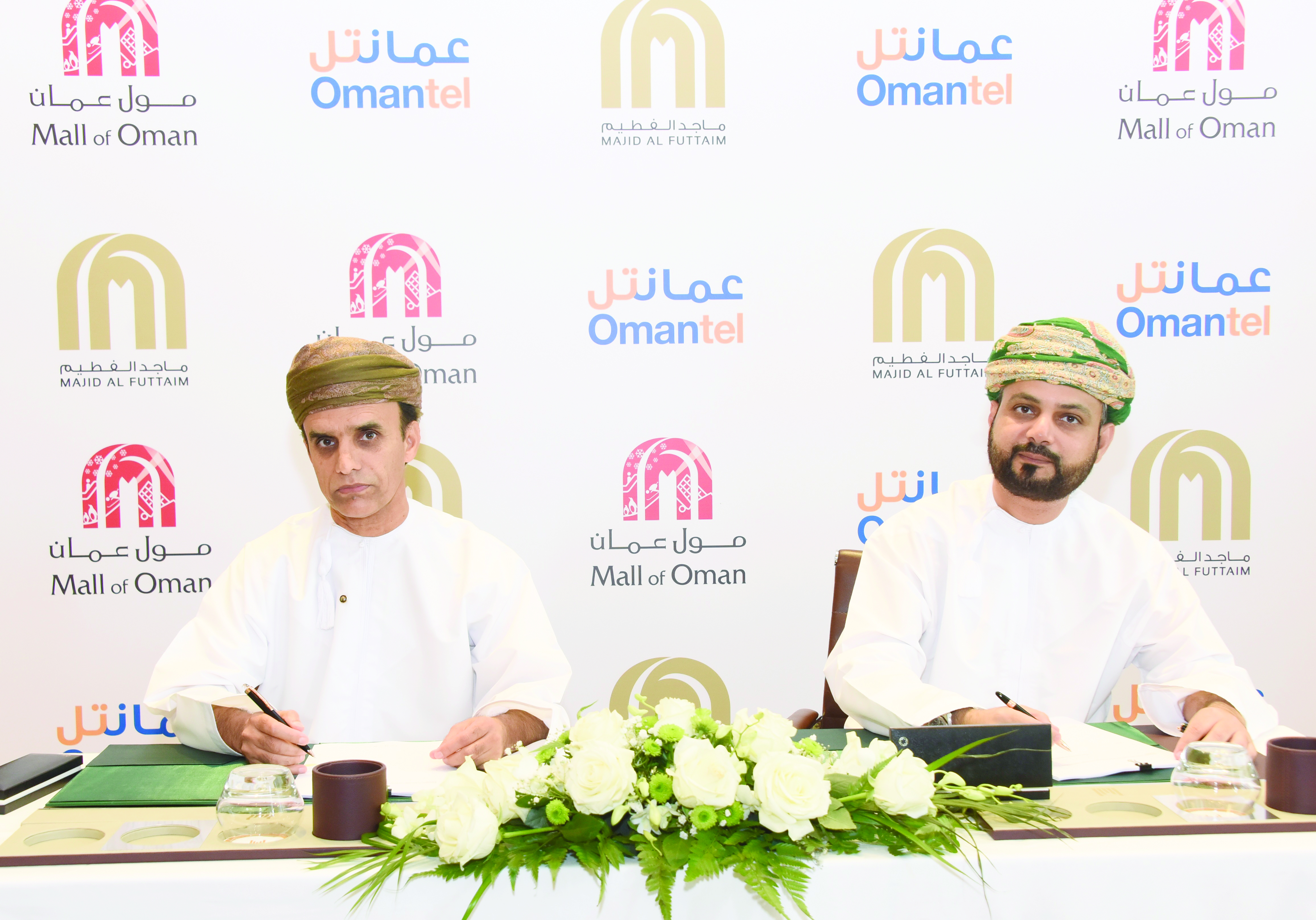 توقيع اتفاق لتنفيذ شبكة «مول عُمان»

شراكة جديدة بين «ماجد الفطيم» و«عُمانتل»