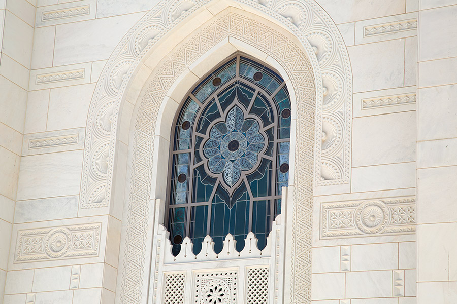 Images of worship: Sultan Qaboos Grand Mosque