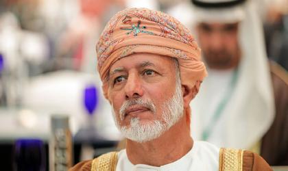 الوزير المسؤول عن الشؤون الخارجية يتسلم نسخة من أوراق اعتماد سفيرة النيبال