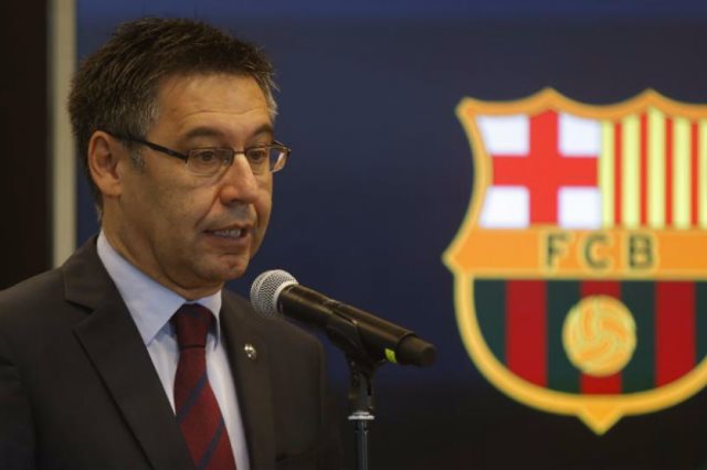 برشلونة يعيش أسوأ مواسمه منذ انتخاب بارتوميو كرئيس للنادي