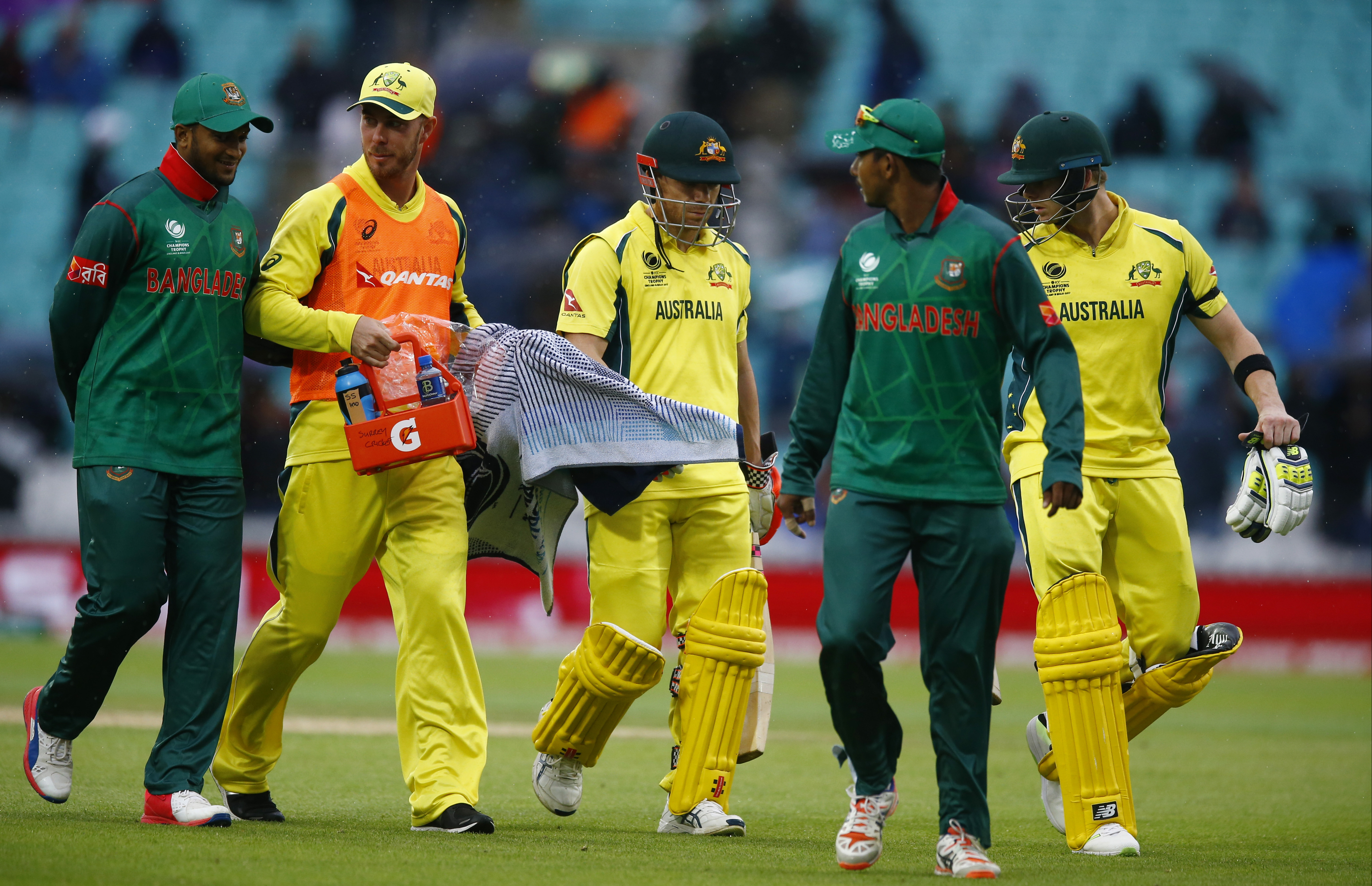 Cricket: No result again gives Australia hopes a cold shower
