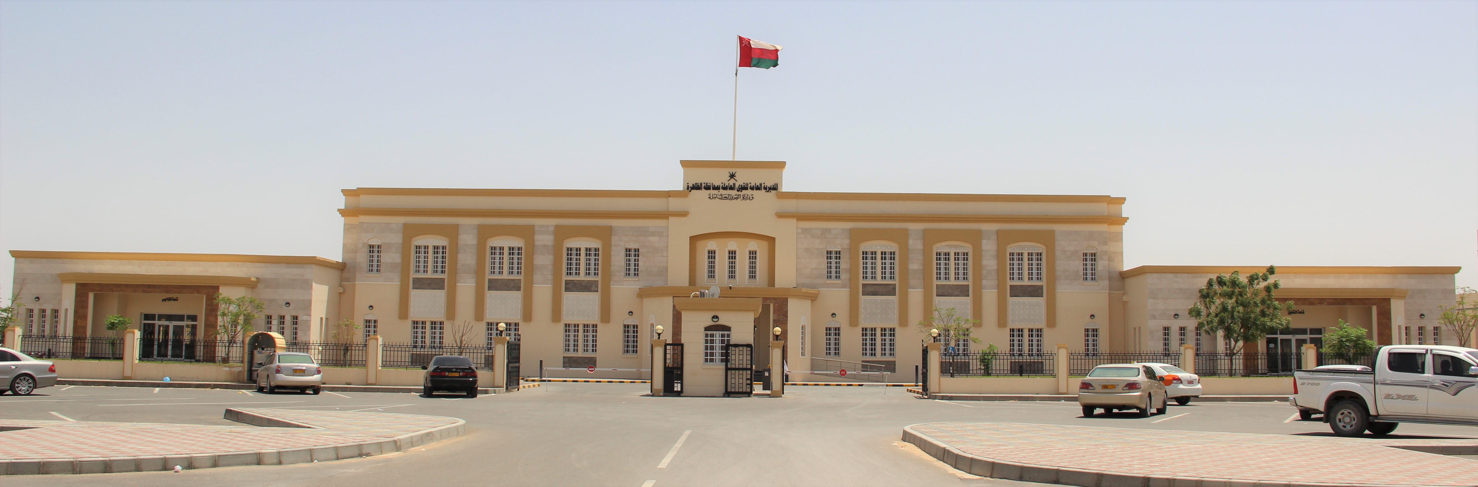 القوى العاملة بالظاهرة:ضبط 135 وترحل 112عامل وافد خلال شهر مايو