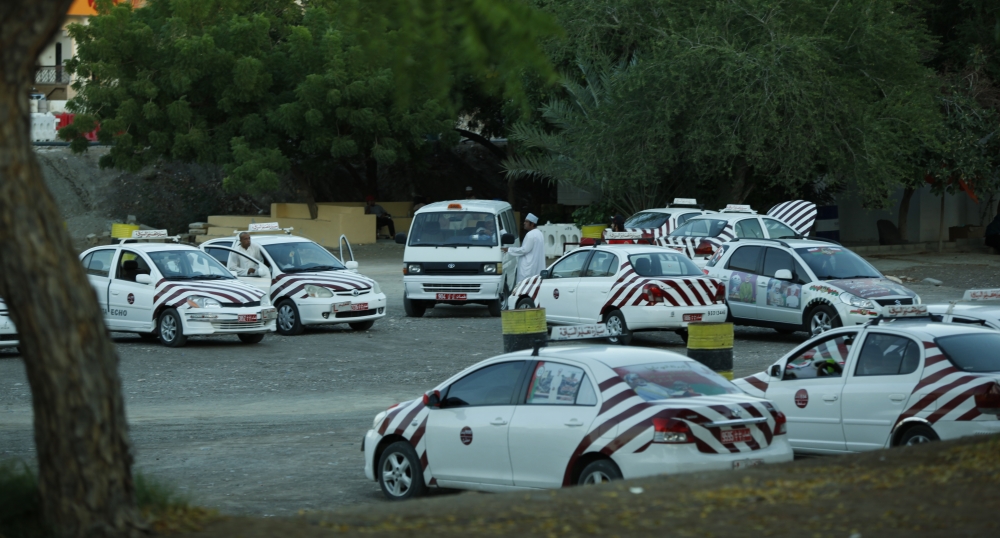 Fines, jail for rogue driving instructors in Oman