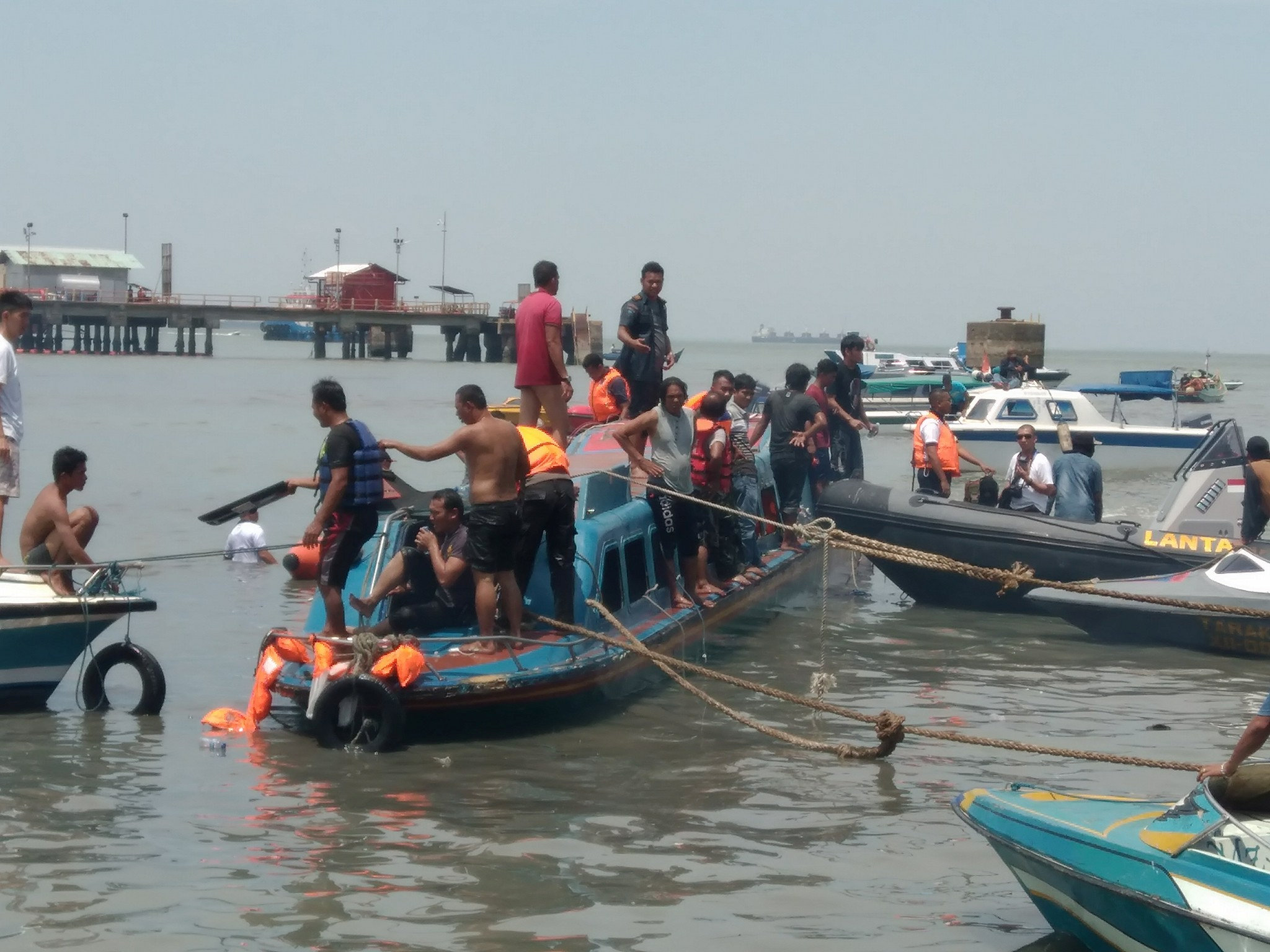 At least 10 killed as speed boat capsizes in Indonesia