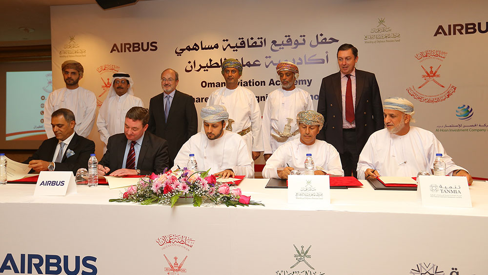 Deal signed for first aviation school in Oman