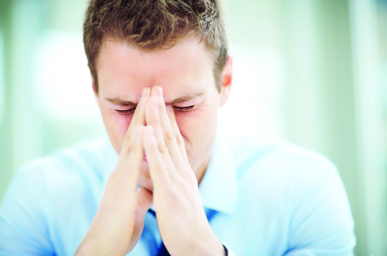 10 علامات تدلُّ على شعورك بالتوتر