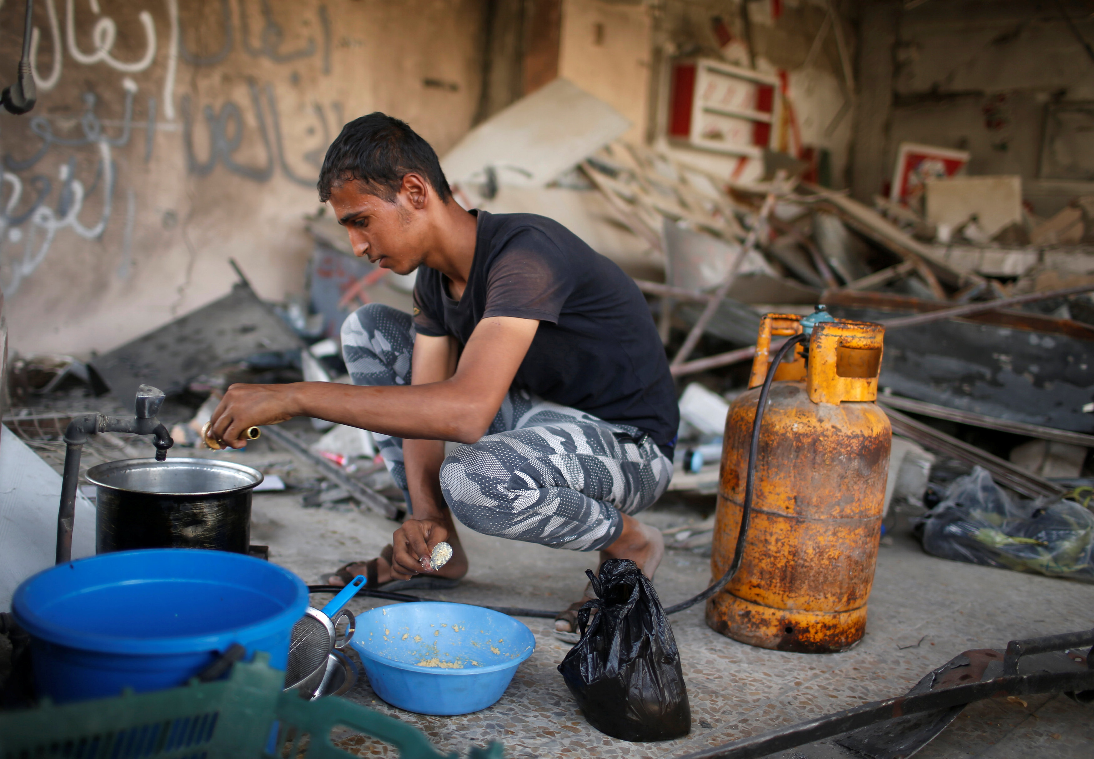 In pictures: Daily life in Iraq's city of Mosul
