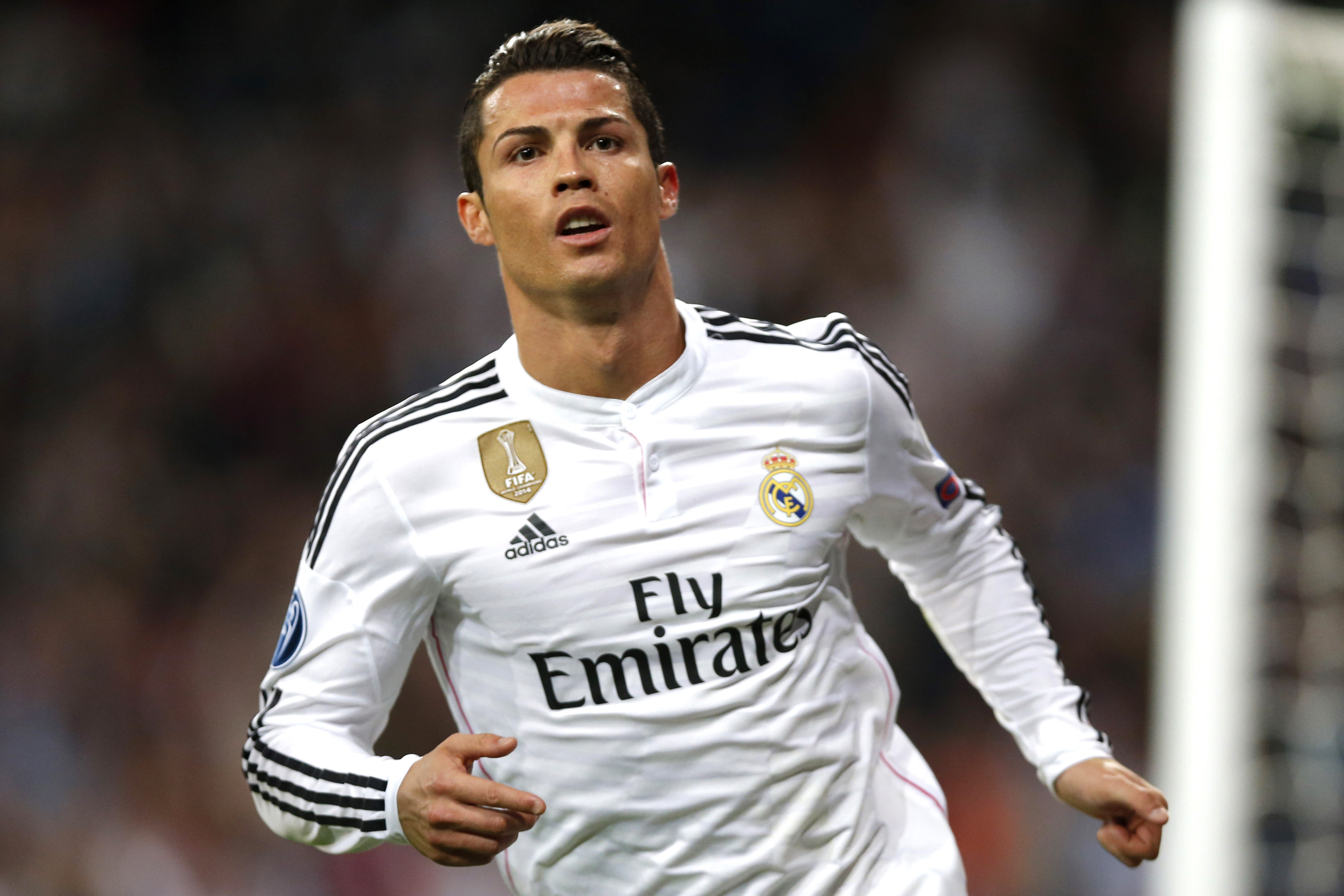 رونالدو يقرر الاستمرار مع ريال مدريد ولكن..!