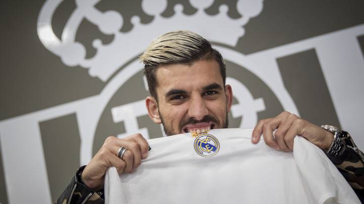 ريال مدريد يخطف سيبايوس من برشلونة