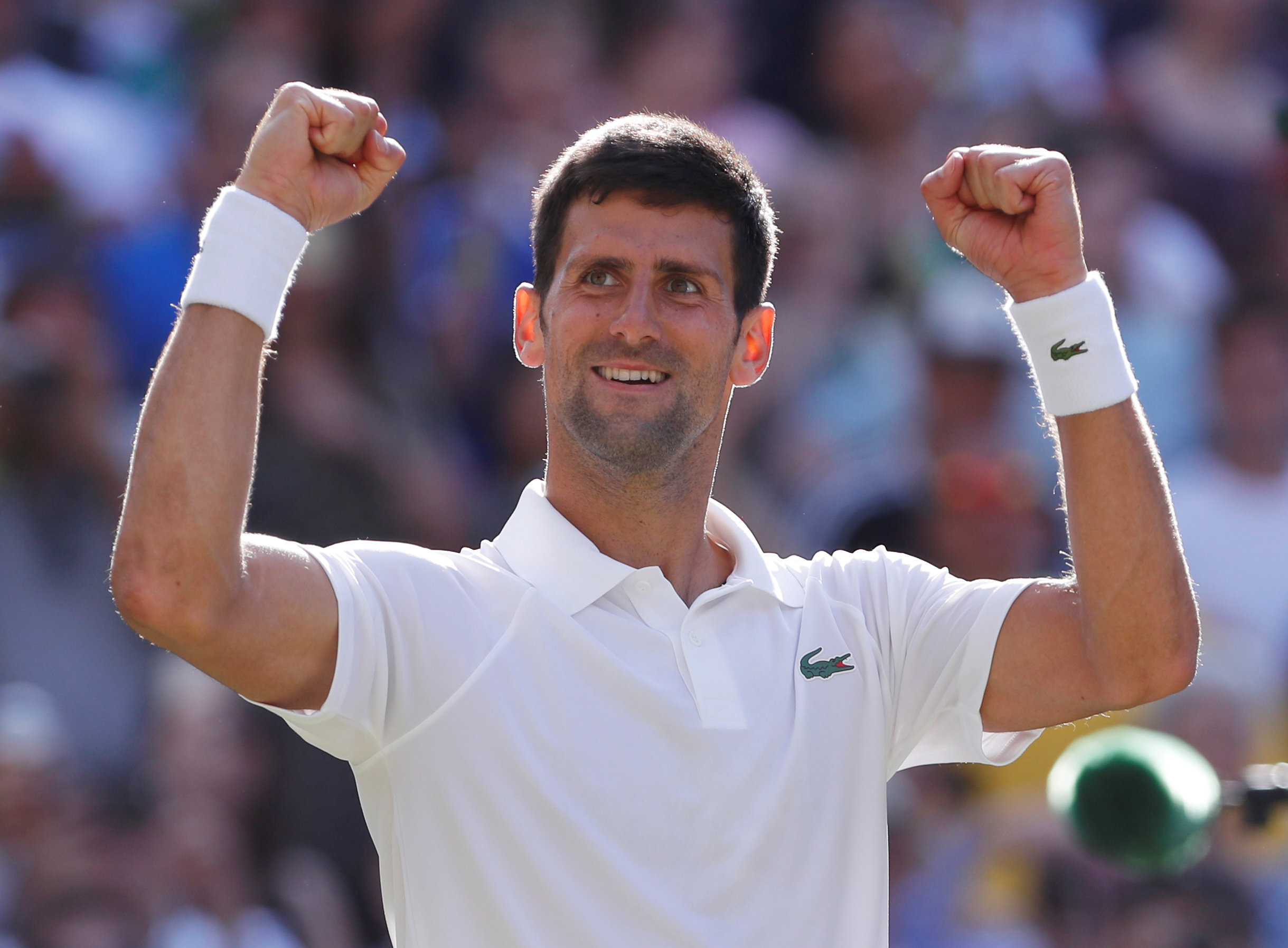 Tennis: Novak Djokovic roars into fourth round of Wimbledon