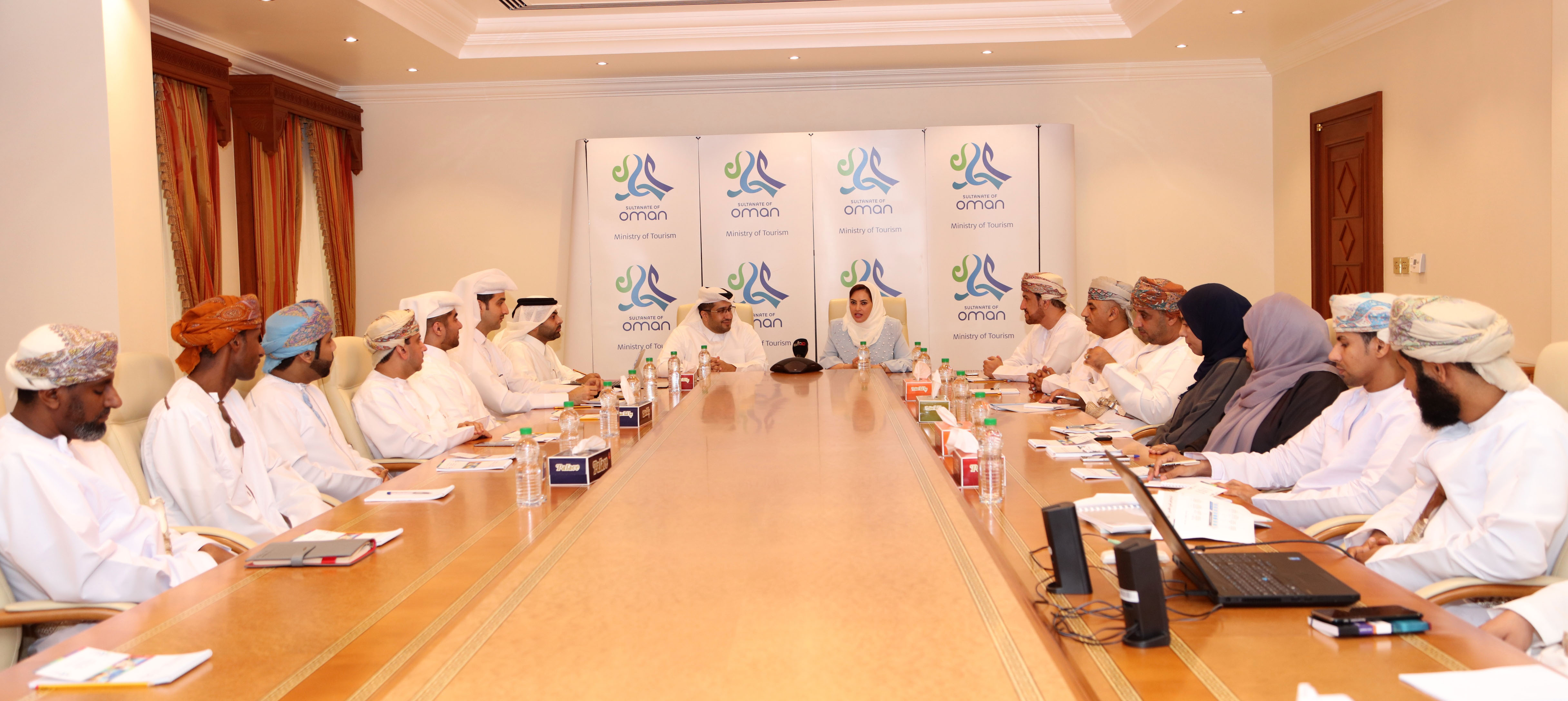 Oman, Qatar discuss tourism sector investments, synergies