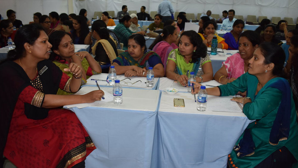 Indian School Darsait organizes staff training session