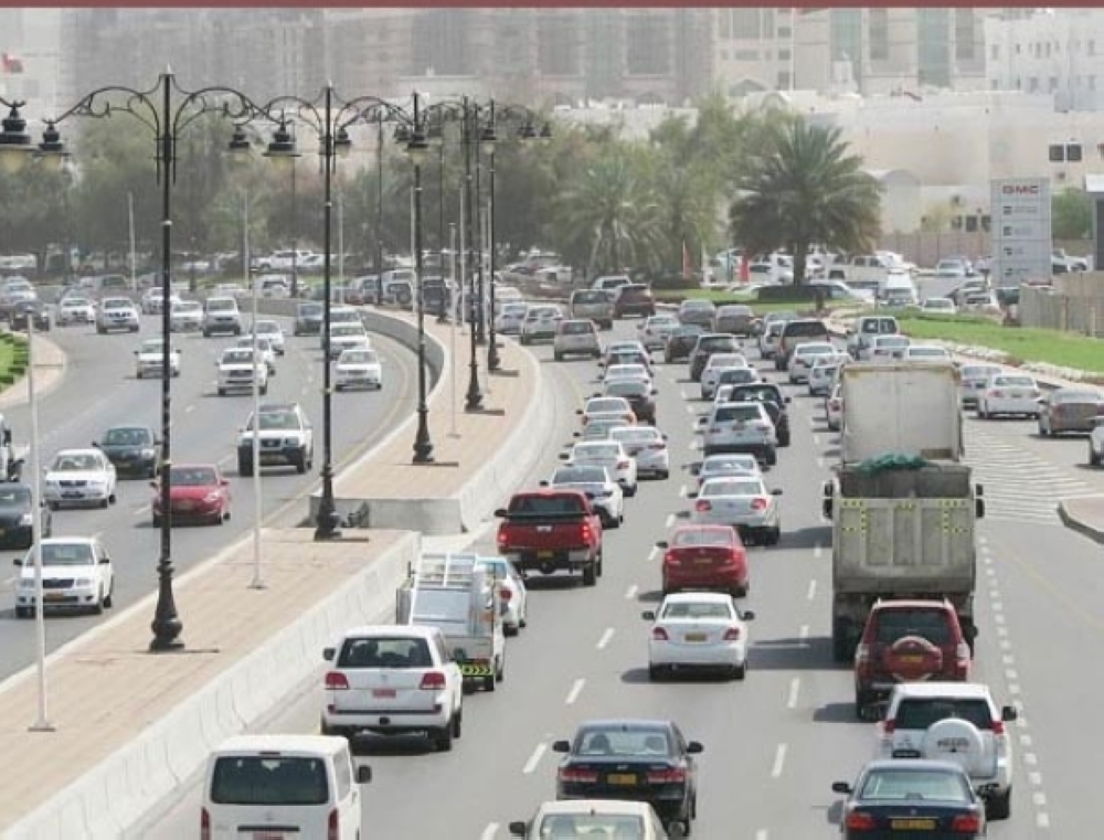 أكثر من 300  حالة وفاة  بسبب حوادث الطرق في السلطنة  حتى نهاية يونيو
