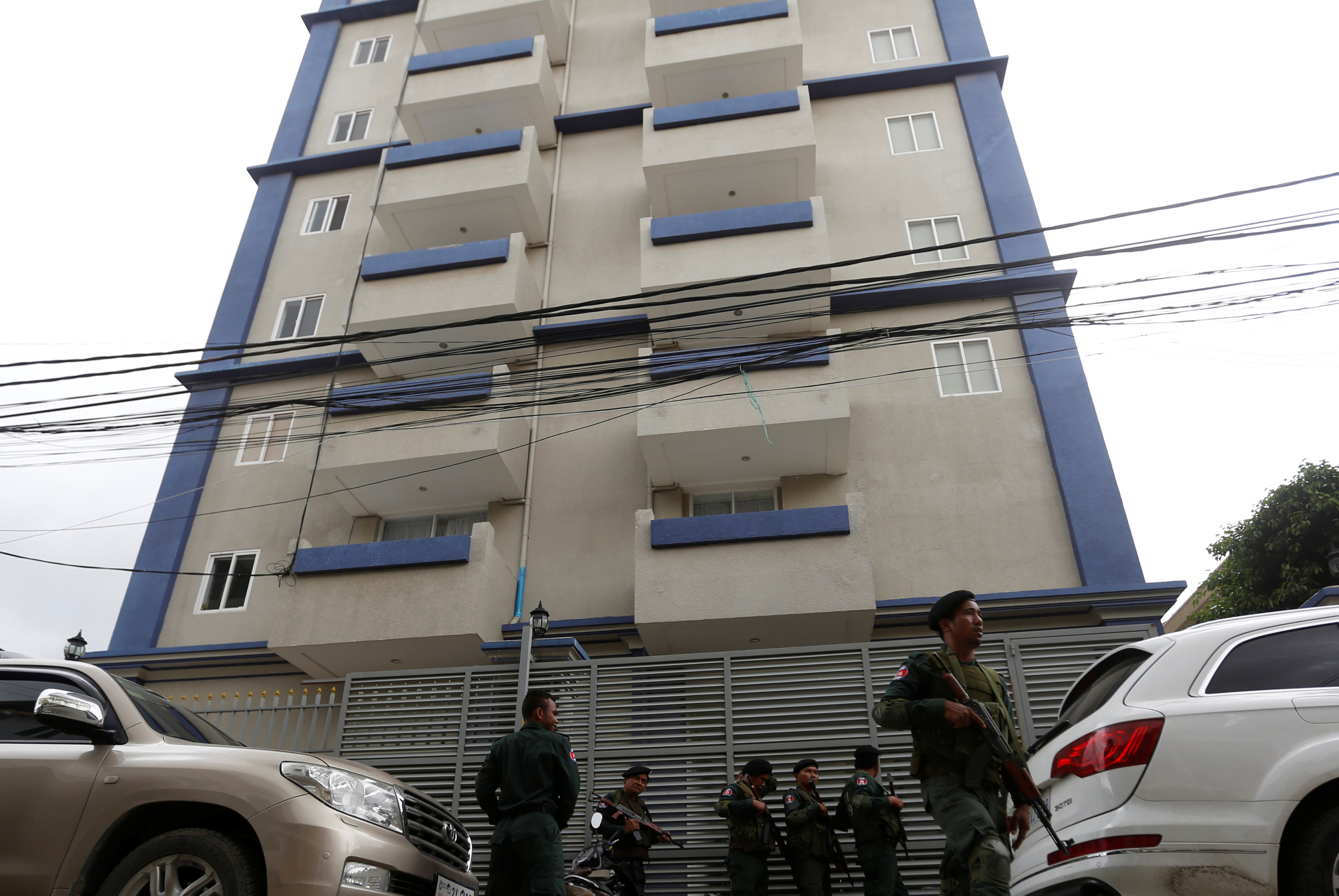 Chinese took over 11-storey block in Cambodia, set up criminal call centre