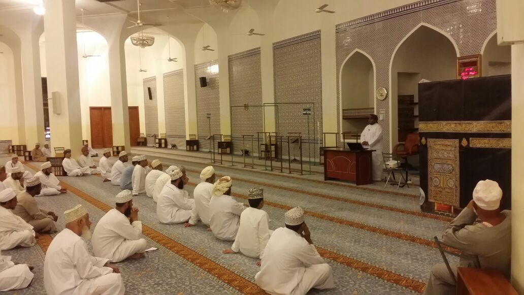 ختام الحلقات والندوات العلمية حول " مناسك الحج " بعبري