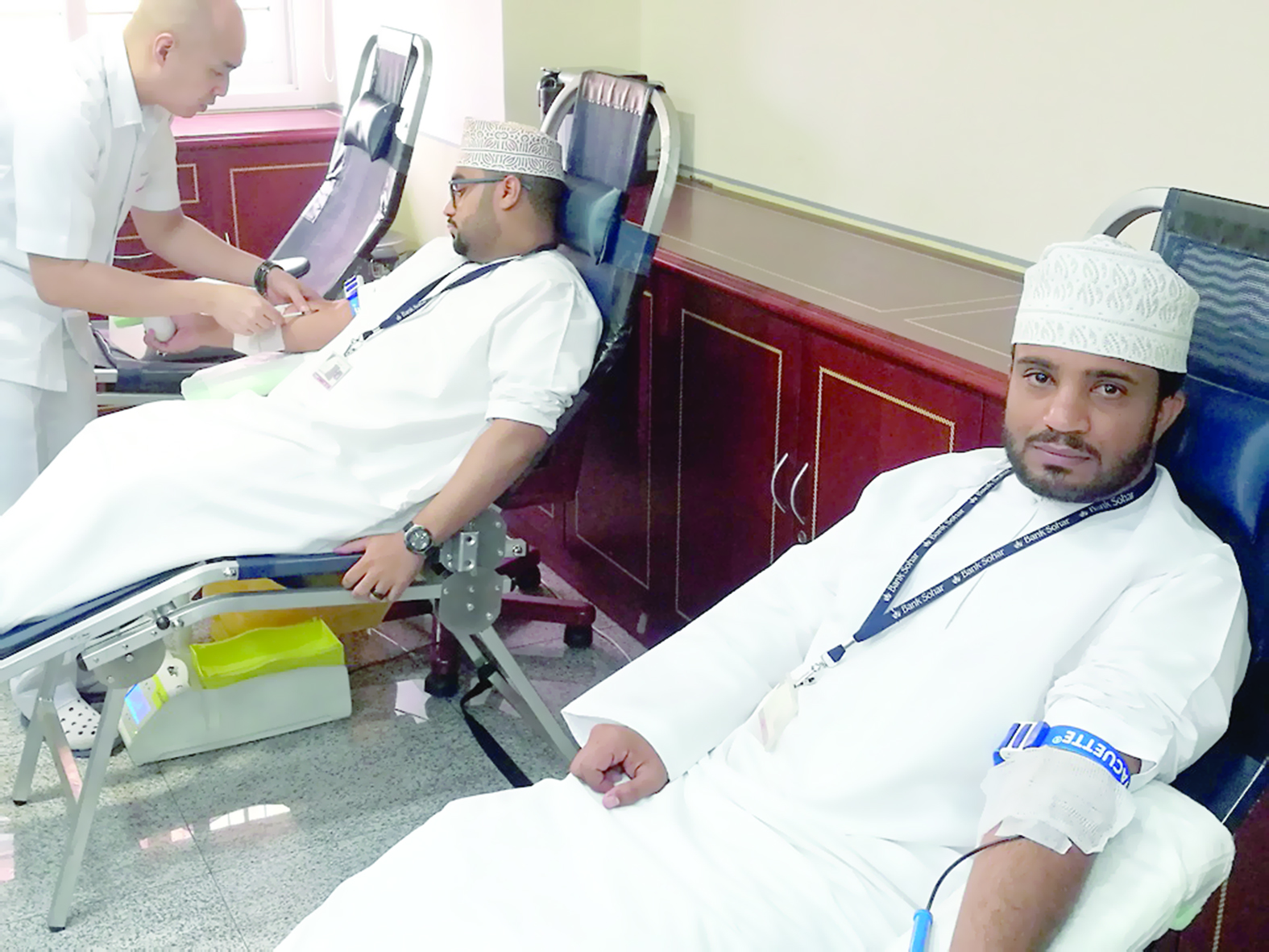 بنك صحار ينظم يوماً للتبرع بالدم بالتعاون مع وزارة الصحة