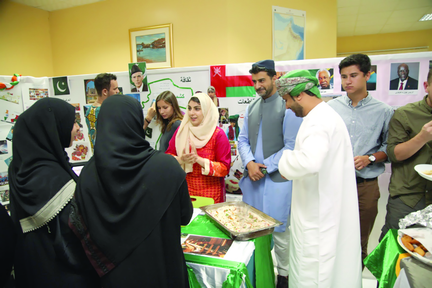 أمسية ثقافية لطلبة كلية السُّلطان قابوس لتعليم العربية للناطقين بغيرها