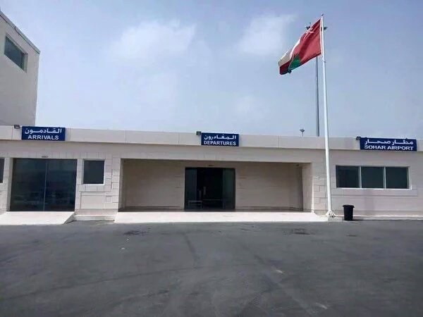 مطار صحار يدشن أولى رحلات طيران القطرية.. غدًا