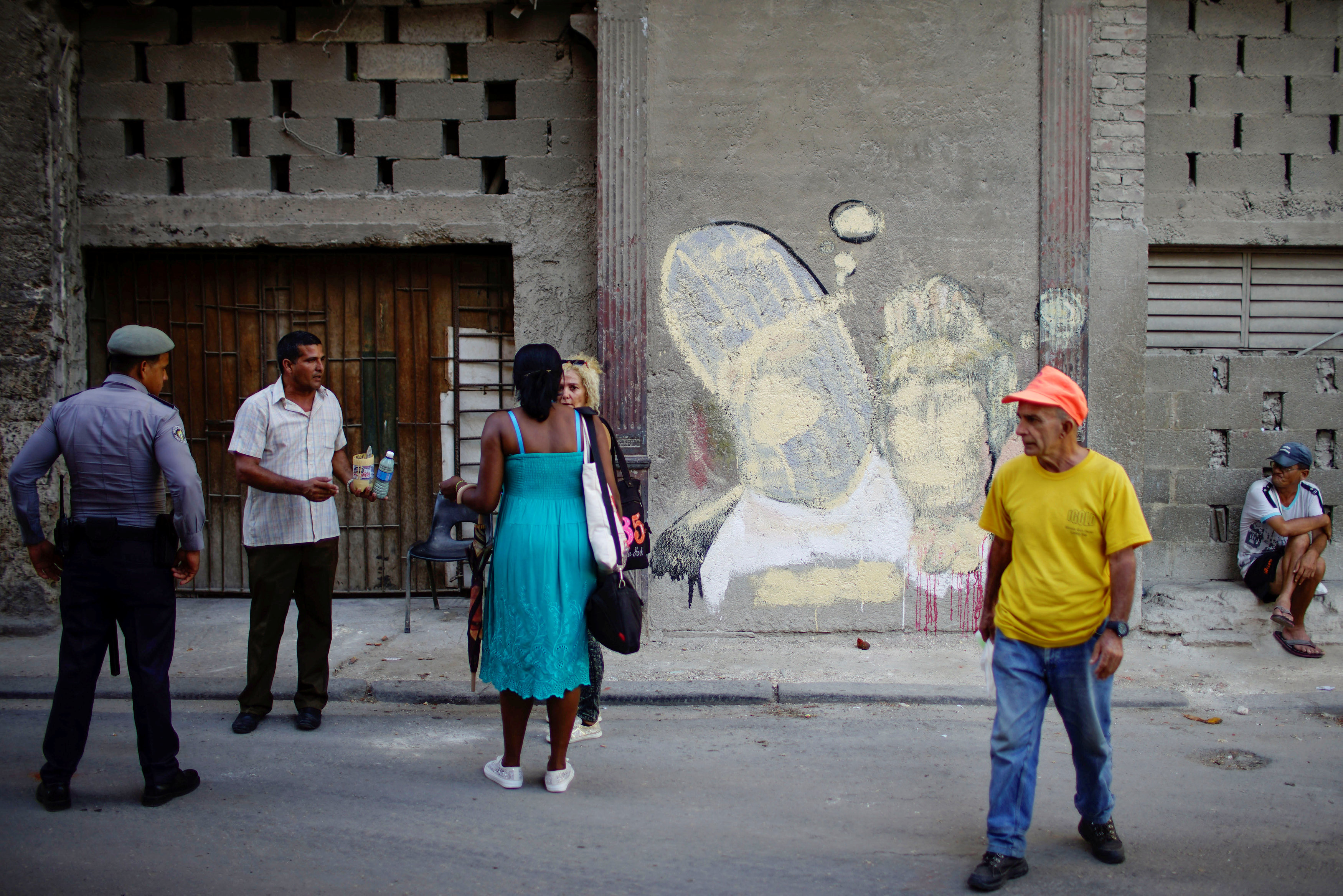 Cuban graffiti artists bring social critique to Havana's walls