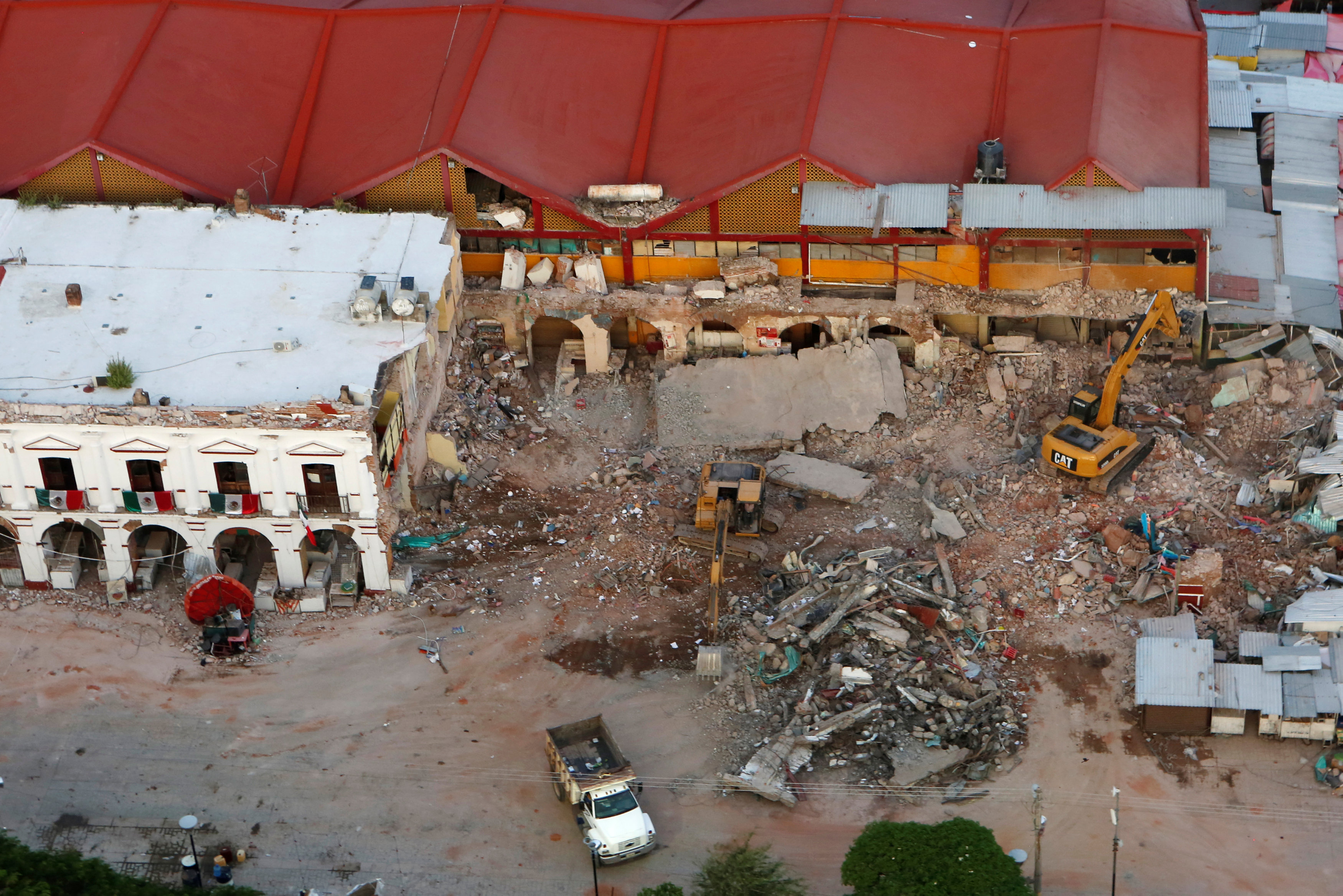 Toll rises to 90 in Mexico earthquake as more fatalities reported