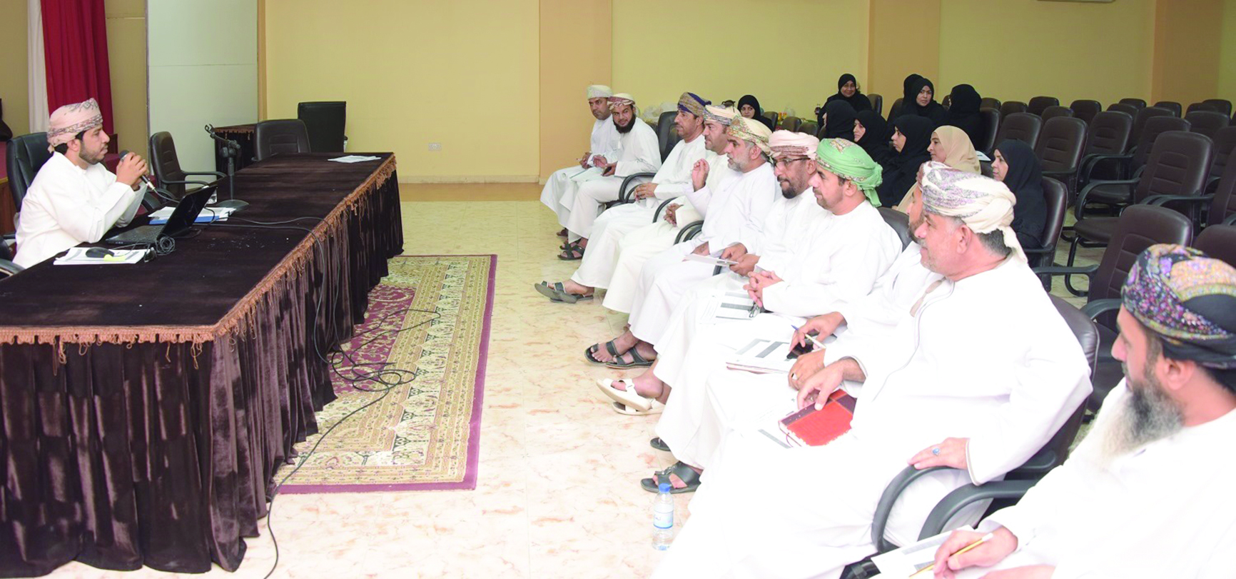 حلقة عمل عن برنامج المدارس الخاصة للعام الدراسي الجديد