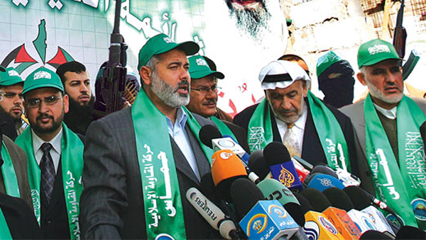 حماس تحل حكومتها في غزة.. وتوافق على إجراء انتخابات