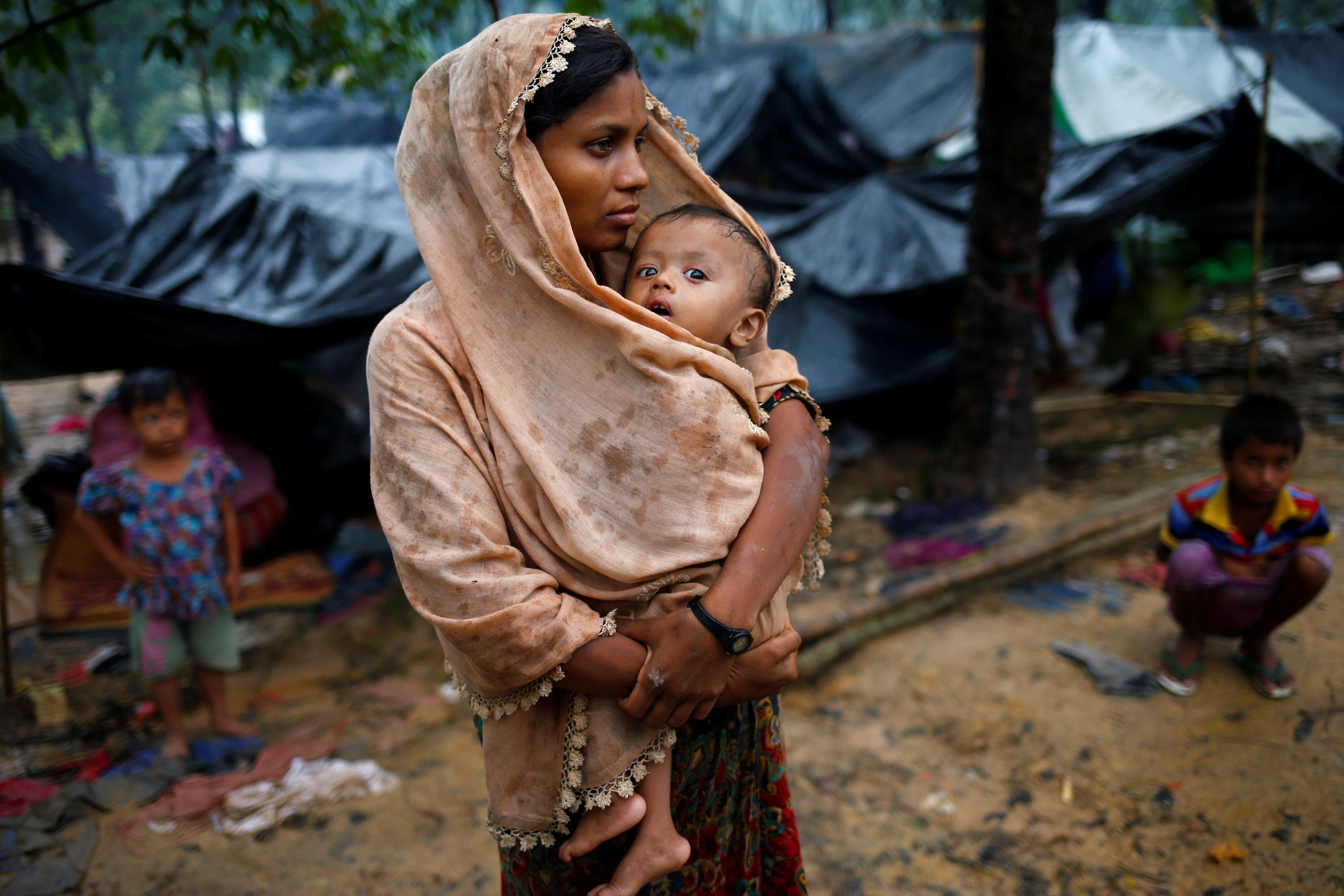 Aid group warns of death among Myanmar's Rohingya refugees in Bangladesh