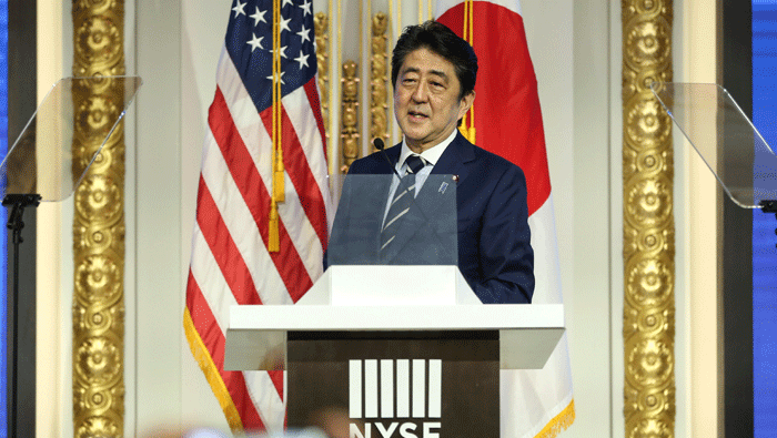 Japan's Abe promises 'daring policies' to boost economy