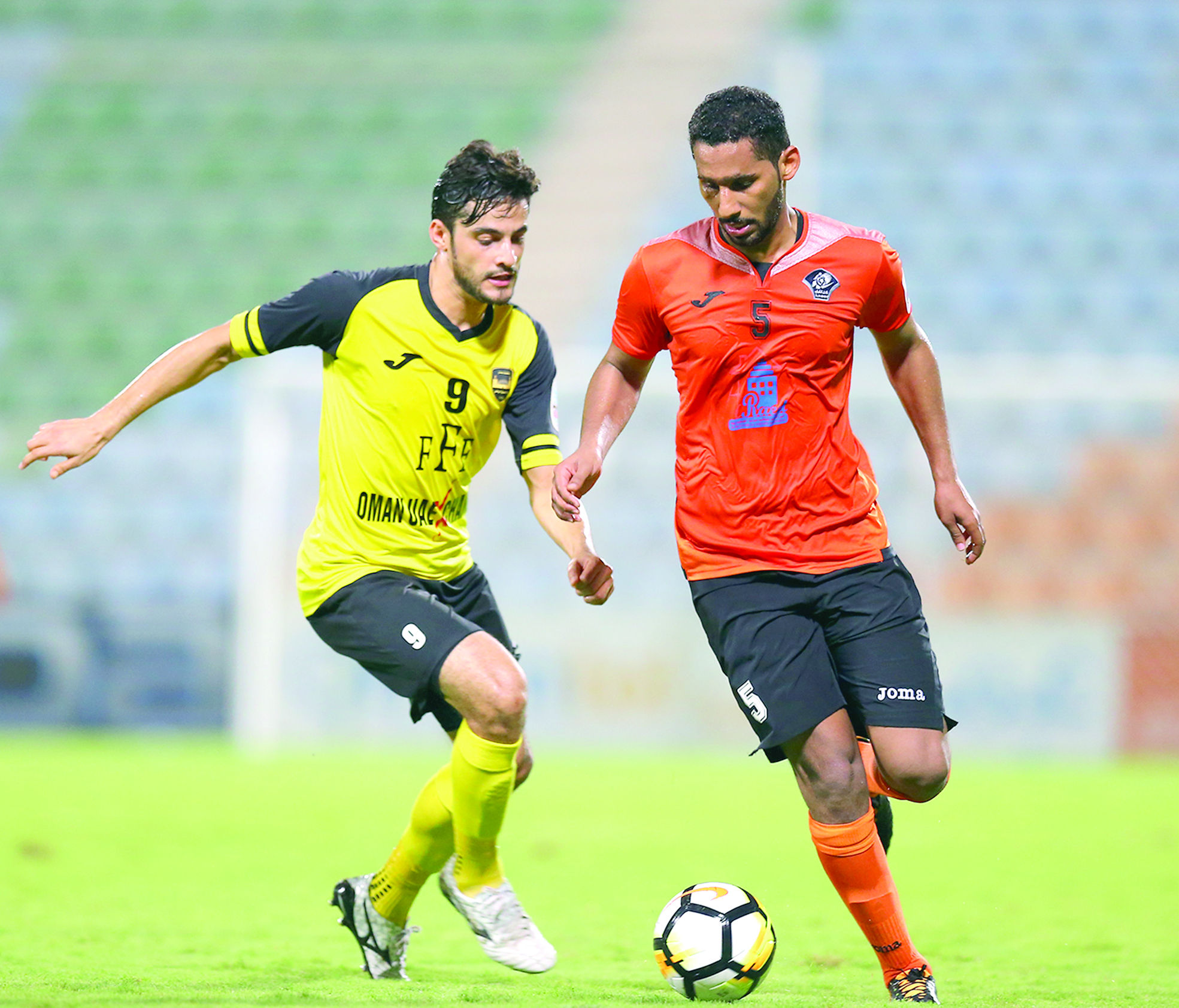 في الجولة الرابعة من دوري عمانتل

«شعاع الشمس» الفائز الأكبر