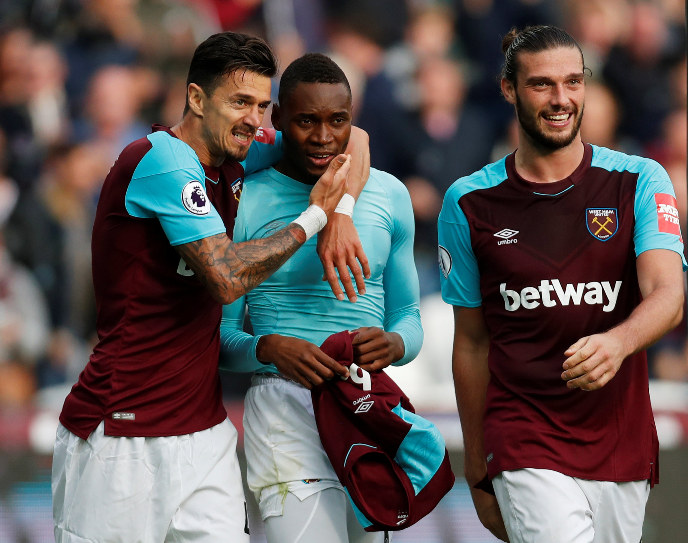 Football: Sakho's last-gasp goal gives West Ham victory over Swansea City