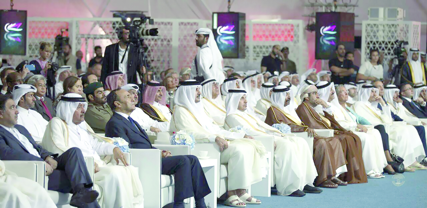 بتكليفٍ سامٍ.. 
وزير النقل يشارك في حفل افتتــاح ميناء حمد بالدوحـة