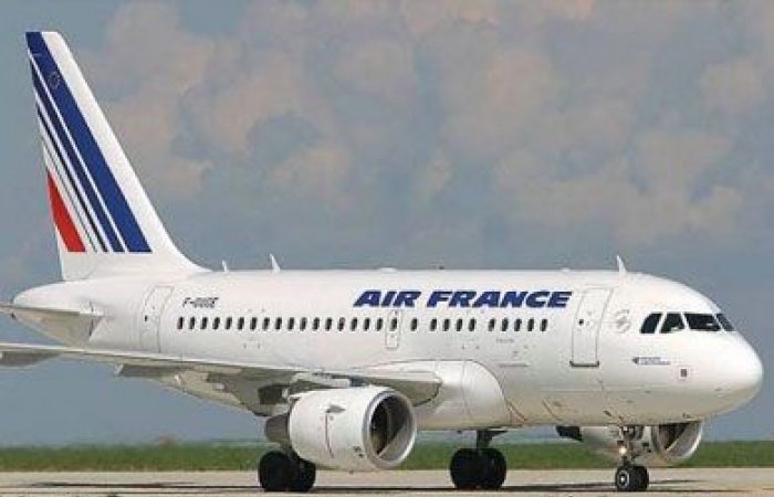 طائرة فرنسية تهبط اضطراريا في كندا بسبب عطل في محركها