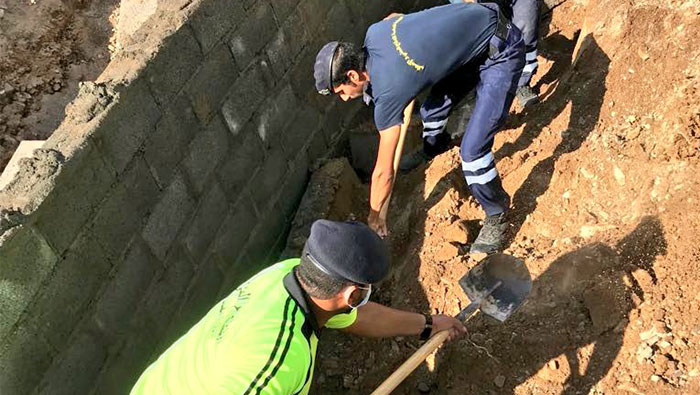 One dead, two injured after collapse during maintenance work in Oman