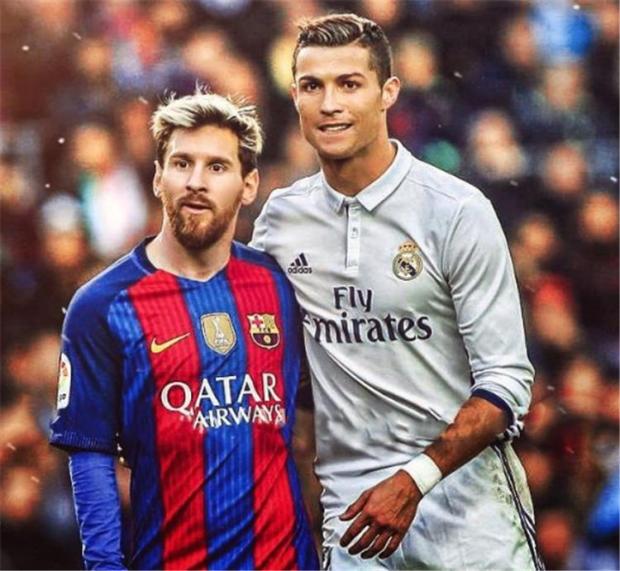 رونالدو يسخر من أمكانيات ميسي في التأقلم بالدوري الإنجليزي