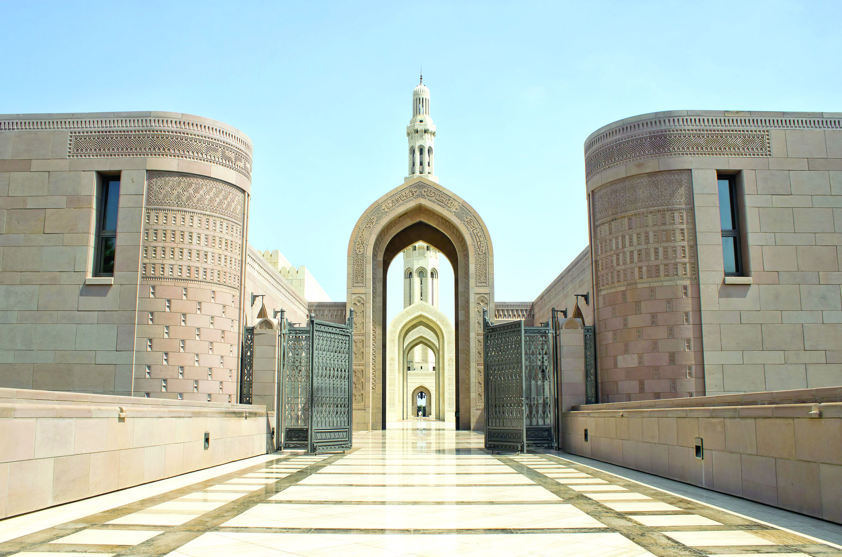 في حدث استثنائي.. اختيار السلطنة لاستضافة المؤتمر العالمي للسياحة