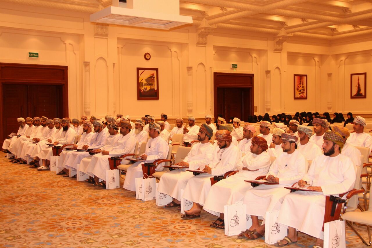 104 موظفين يتعرفون على قانوني الرقابة وحماية المال العام