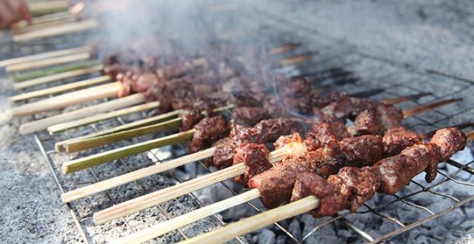 بعد الانتشار الواسع.. بيع المشاكيك باشتراطات بلدية