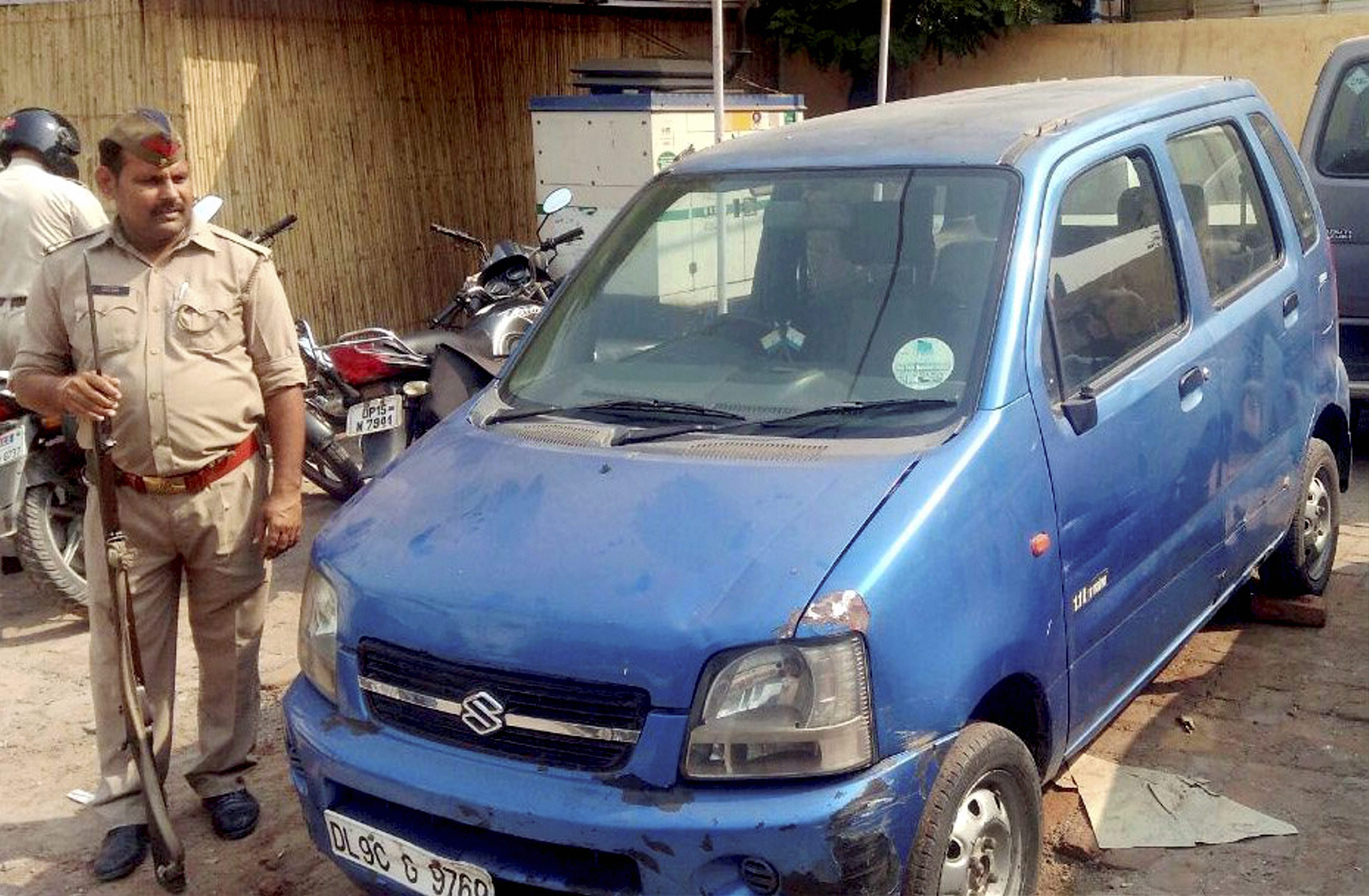Kejriwal's missing WagonR found abandoned in Ghaziabad