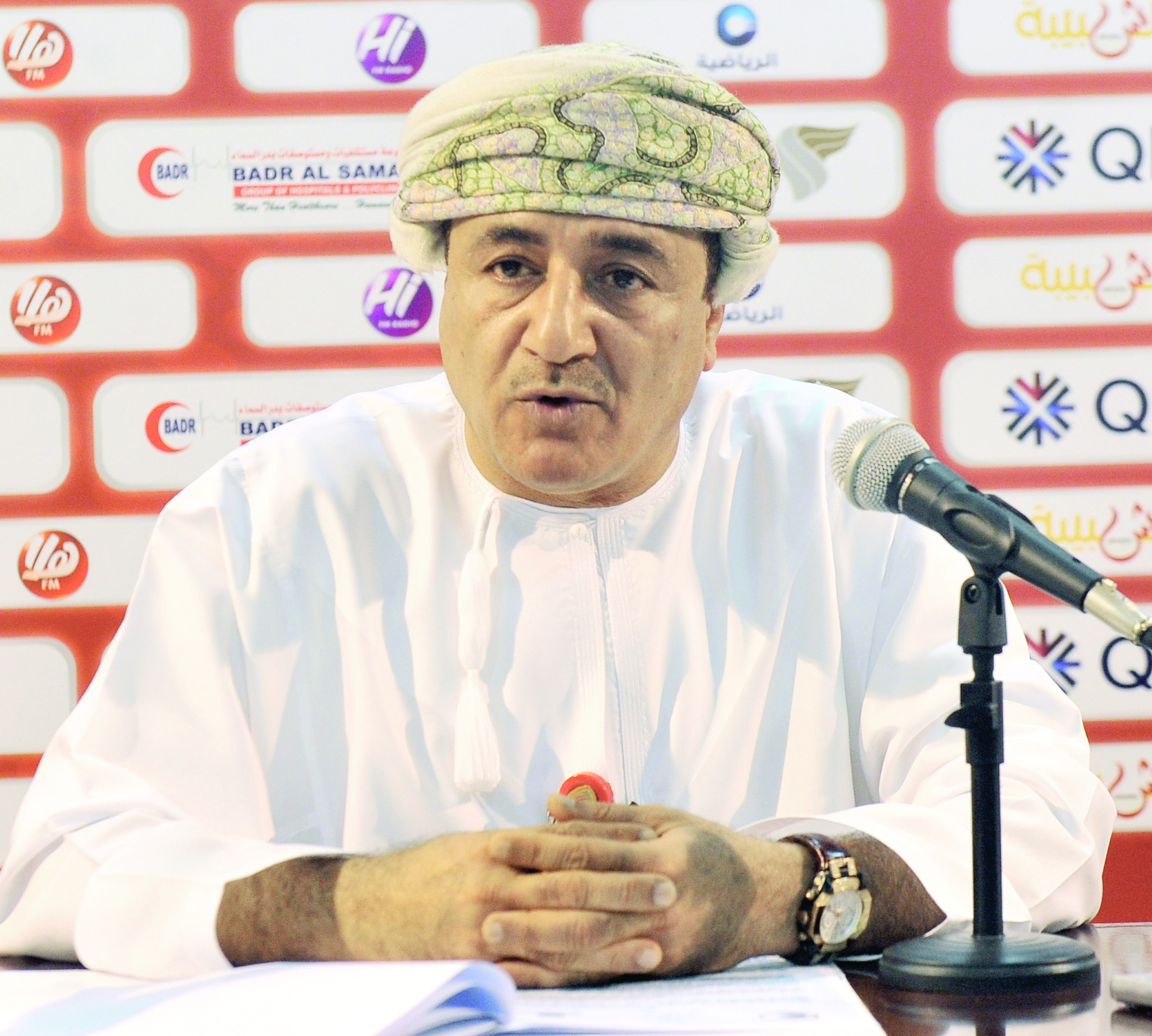 سعيد عثمان: اتفاقية التعاون مع الاتحاد القطري تخدم الكرة العُمانية